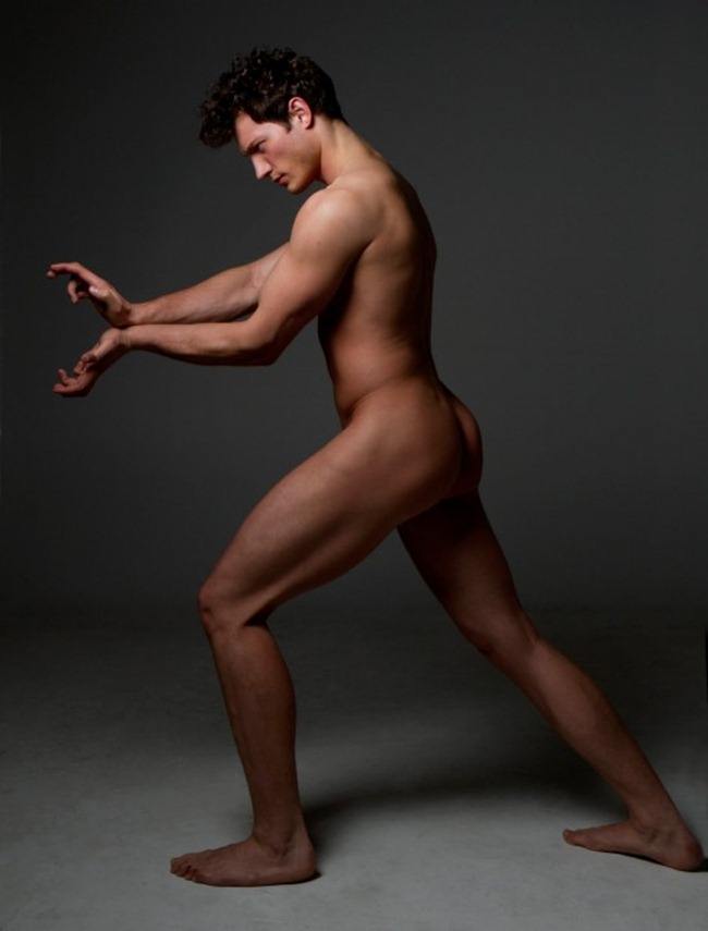 MASCULINE DOSAGE: MICHAEL ZDANOWSKI NUDE BY PHOTOGRAPHER BELL SOTO