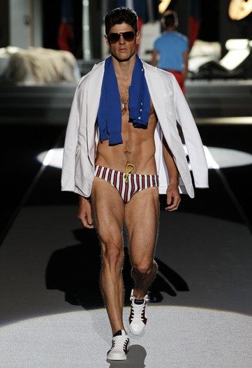 MILAN FASHION WEEK: DSQUARED2 MEN'S RTW SPRING 2011 BY MAURICIO MIRANDA
