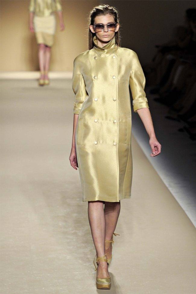 MILAN FASHION WEEK: MAX MARA SPRING 2012