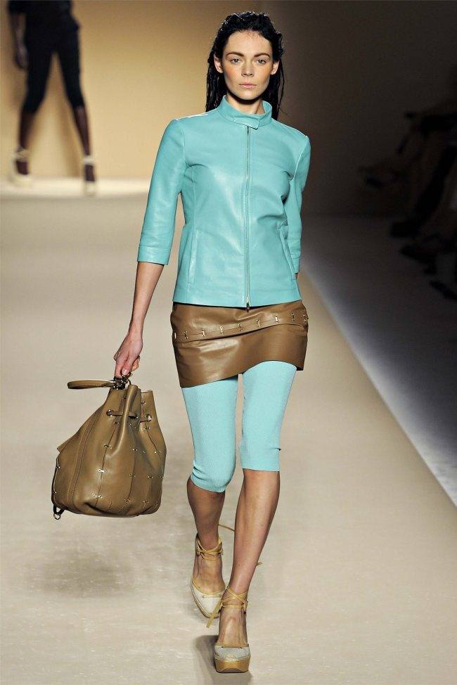 MILAN FASHION WEEK: MAX MARA SPRING 2012