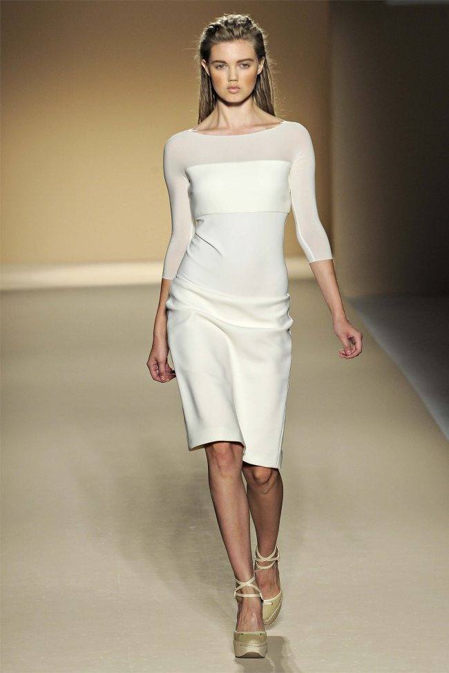 MILAN FASHION WEEK: MAX MARA SPRING 2012