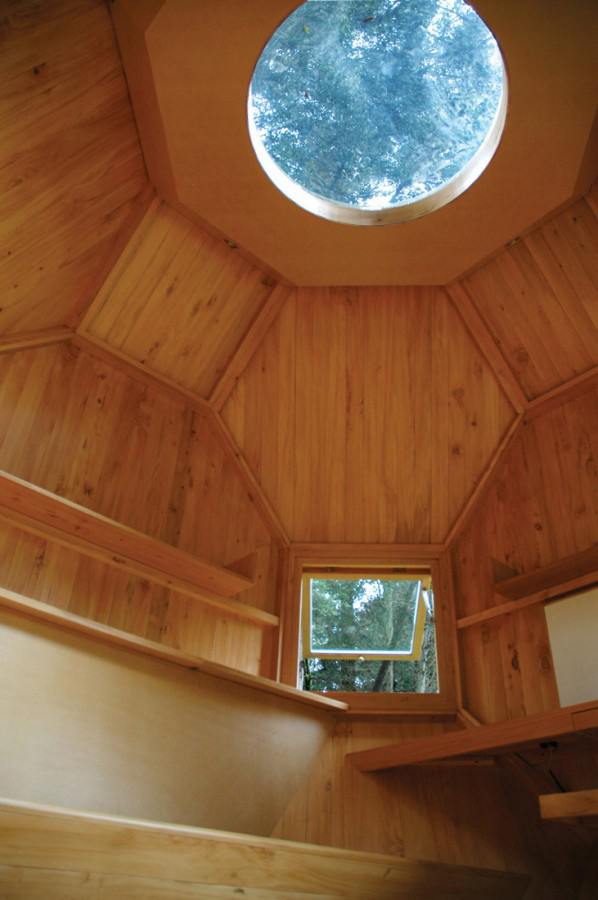 Compact House with Unusual Shape in Colombia