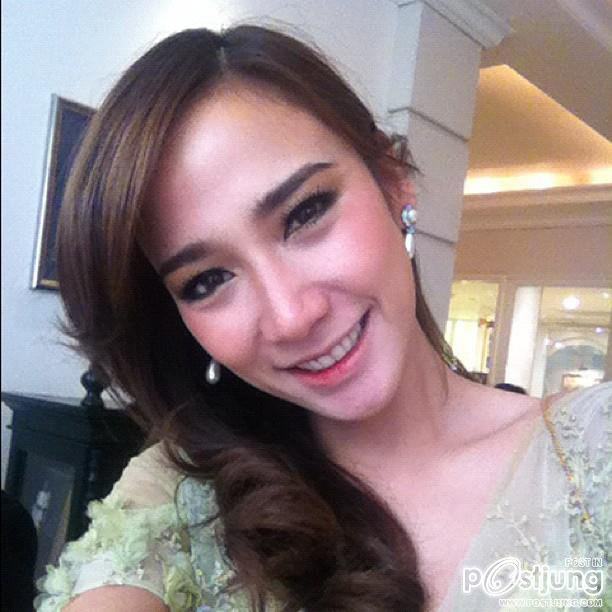"อั้ม พัชราภา"สวยทุกมุม เริ่ดทุกองศา !!!!
