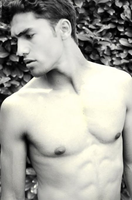 FEATURED PHOTOGRAPHER: SRDJAN, LISE, NASTYA & TOTOLUA IN ENJOY THE SUMMER BY FEDERICO LECCE