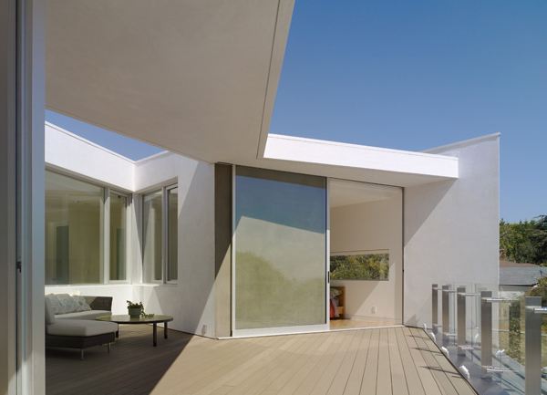 Modern California Home in Santa Monica inspired by trees ...