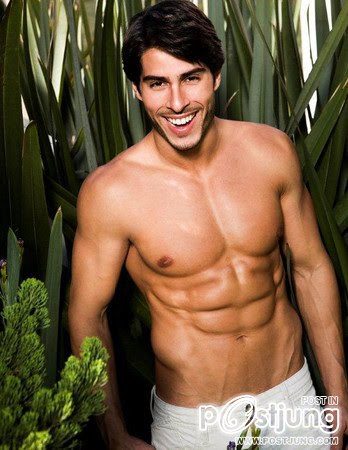 หล่อเข้มชอบม่ะๆ