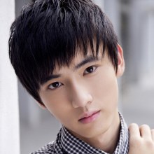 นายแบบ Asian หน้าใส