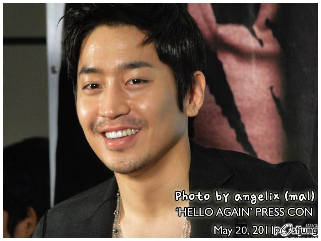 รอยยิ้ม Eric_Mun