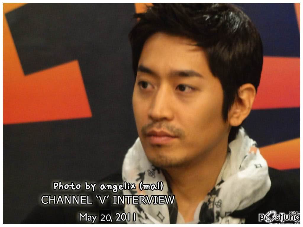 รอยยิ้ม Eric_Mun