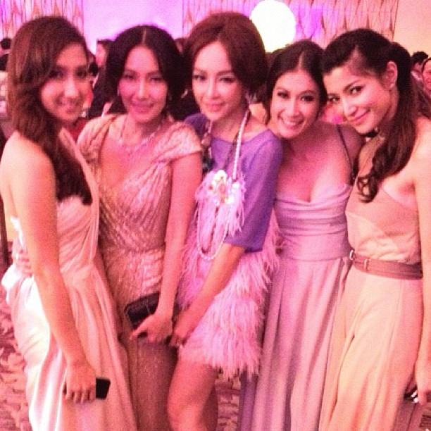 [Pics] ภาพบรรากาศงานแต่งหนิง - จิน