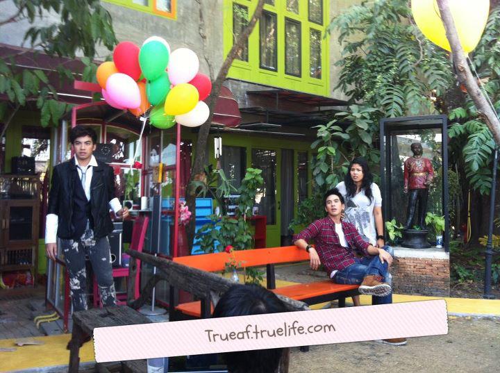 ต้น AF8 @ MV.เธอมีเวลาฟังแค่ไหน