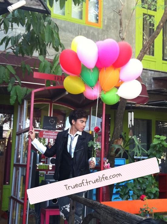 ต้น AF8 @ MV.เธอมีเวลาฟังแค่ไหน