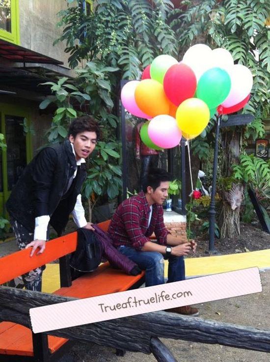 ต้น AF8 @ MV.เธอมีเวลาฟังแค่ไหน