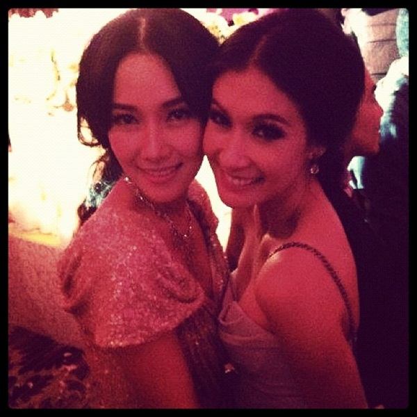 สุดหวาน! หนิง-จิน ฉลองงานแต่งชื่นมื่น