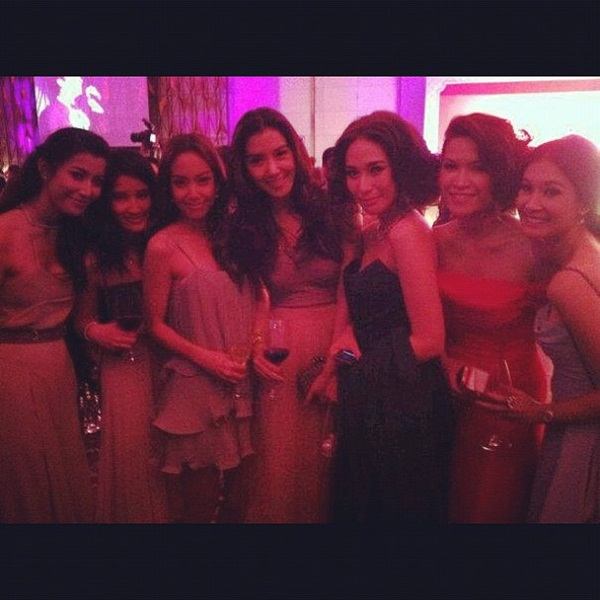 สุดหวาน! หนิง-จิน ฉลองงานแต่งชื่นมื่น