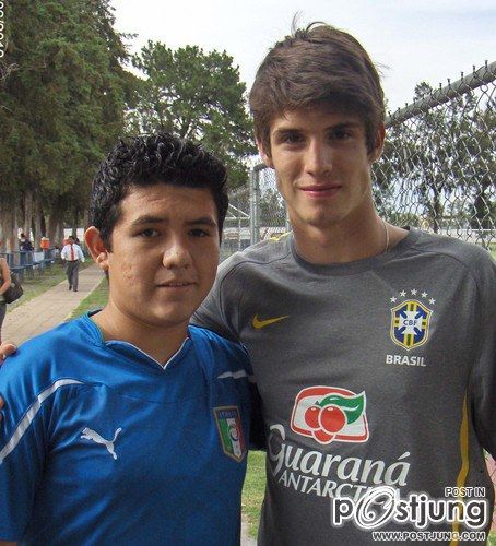 'LUCAS PIAZON!' หนุ่มบราซิล หล่อ!!!!!! >< (เด็กเชลซี)