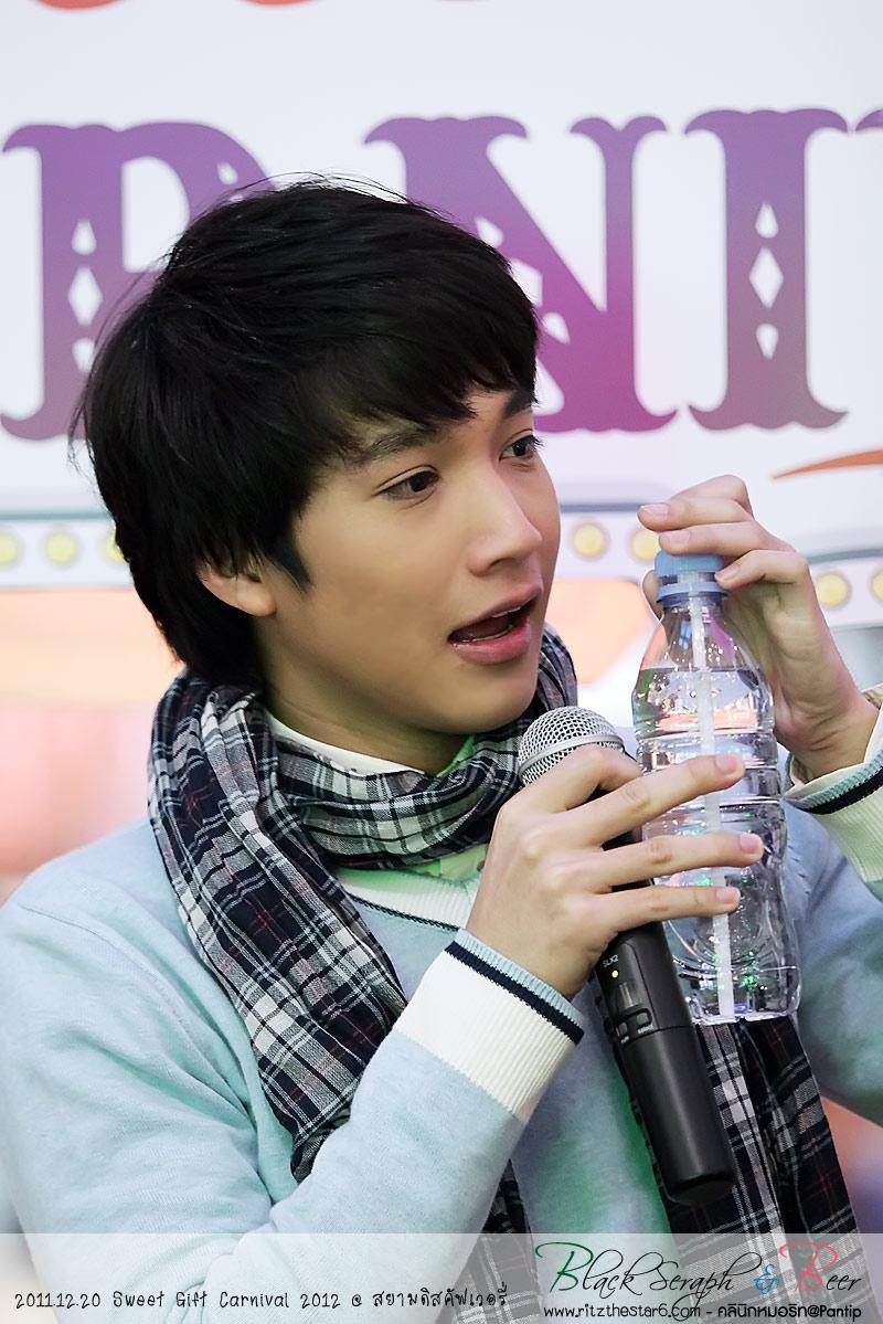 ริท งาน Sweet Gift Carnival 2012 @ สยามดิสคัฟเวอรี่