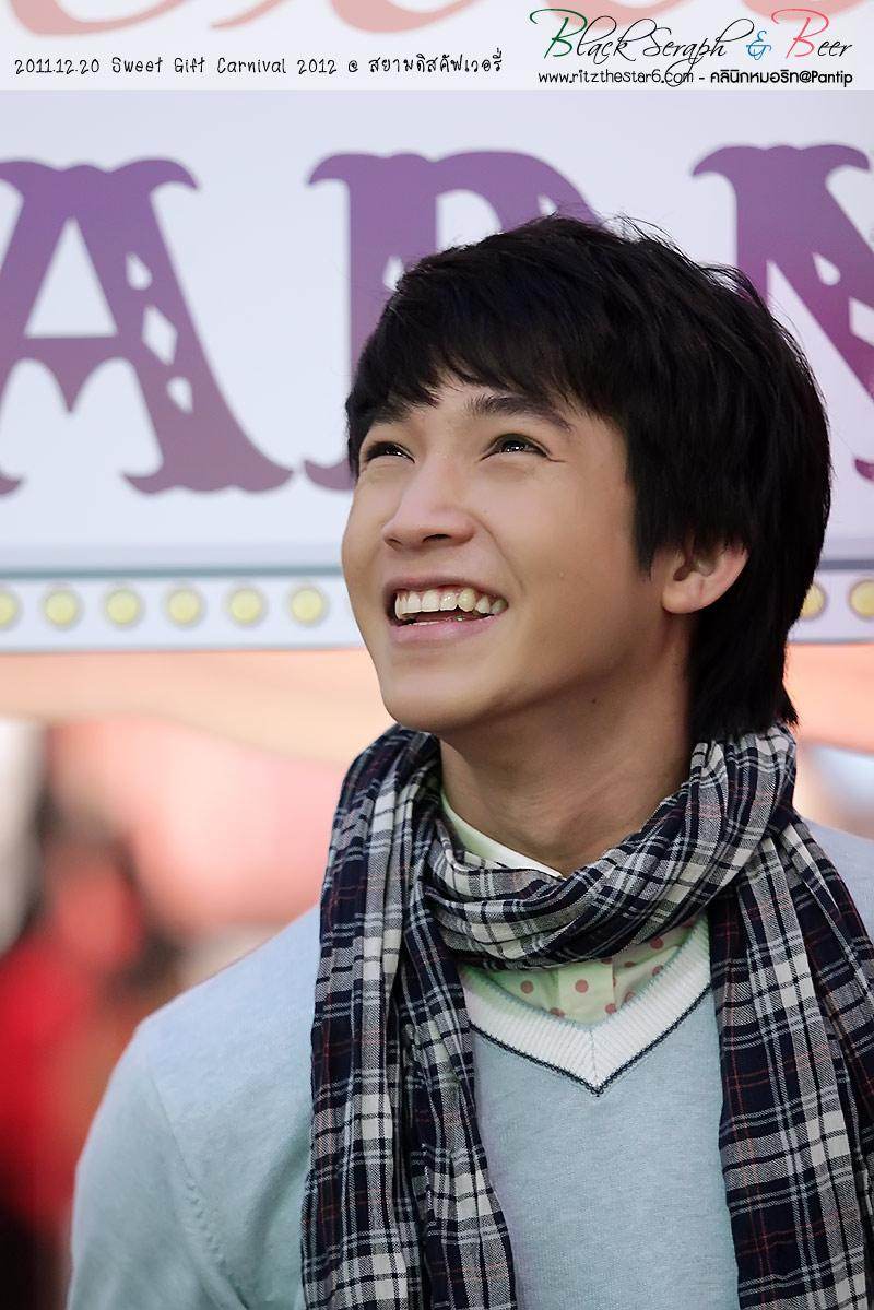 ริท งาน Sweet Gift Carnival 2012 @ สยามดิสคัฟเวอรี่