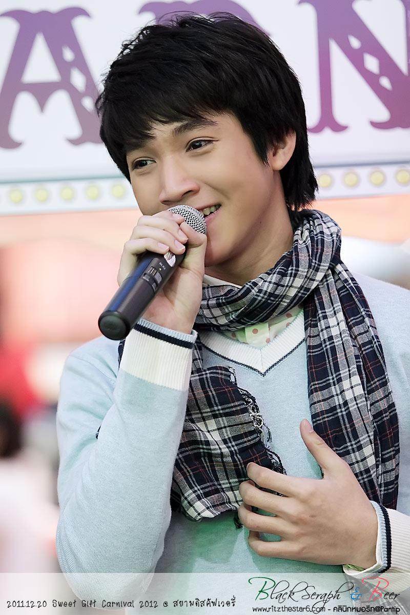 ริท งาน Sweet Gift Carnival 2012 @ สยามดิสคัฟเวอรี่