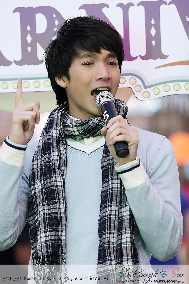 ริท งาน Sweet Gift Carnival 2012 @ สยามดิสคัฟเวอรี่