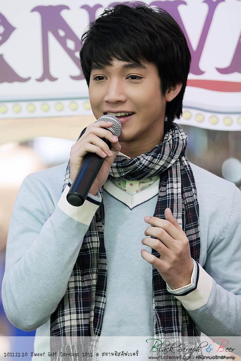 ริท งาน Sweet Gift Carnival 2012 @ สยามดิสคัฟเวอรี่