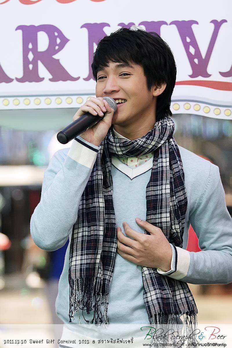 ริท งาน Sweet Gift Carnival 2012 @ สยามดิสคัฟเวอรี่