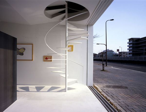 Japanese Home Architecture - hidden behind the minimalist facade