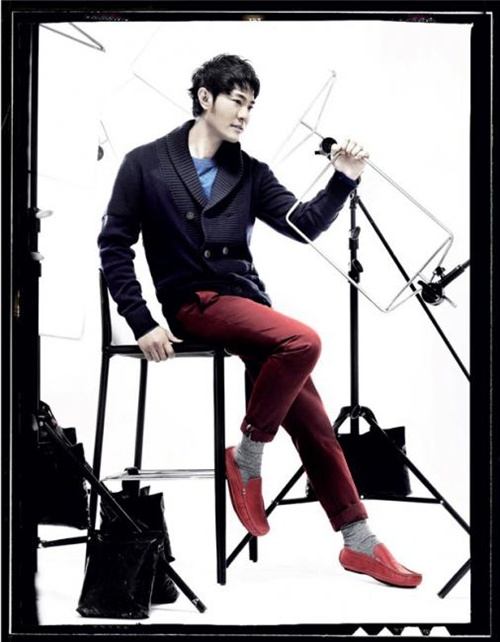 อั๋น-วิทยา @ เปรียว vol. 31 no. 688 December 2011