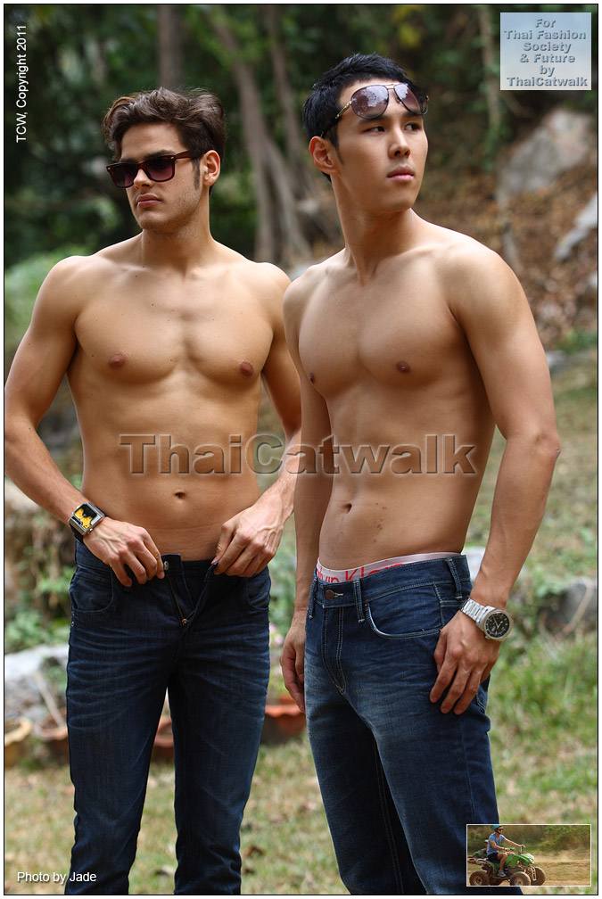 เก็บตกภาพหนุ่มๆจากงานประกวด Mister International 2011