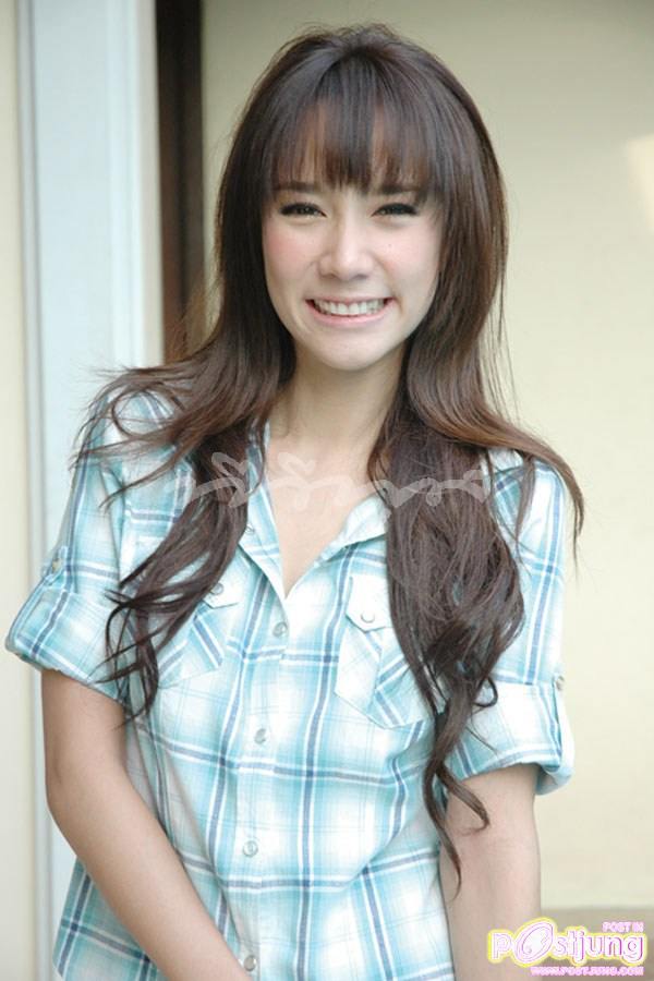 ไม่ว่ากี่ปีผ่านไปก็ยังคงรักและชอบอั้มเสมอ