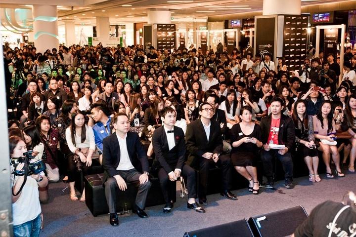 10th HAMBURGER THE DECADE OF FAME