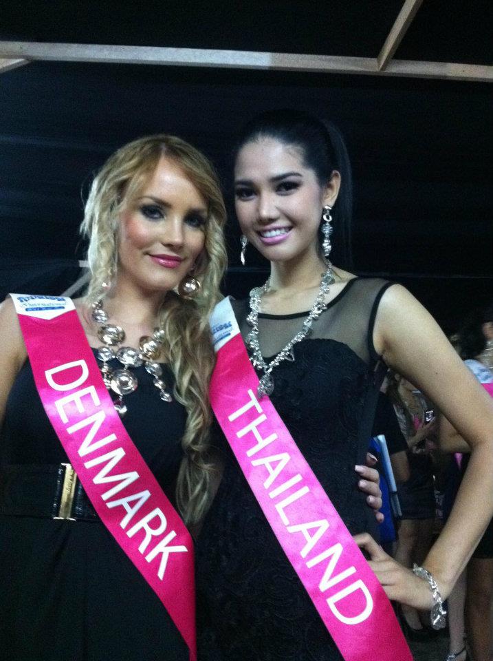 นุ้ย @ Miss Tourism International 2011
