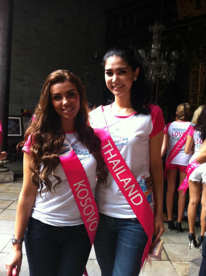 นุ้ย @ Miss Tourism International 2011