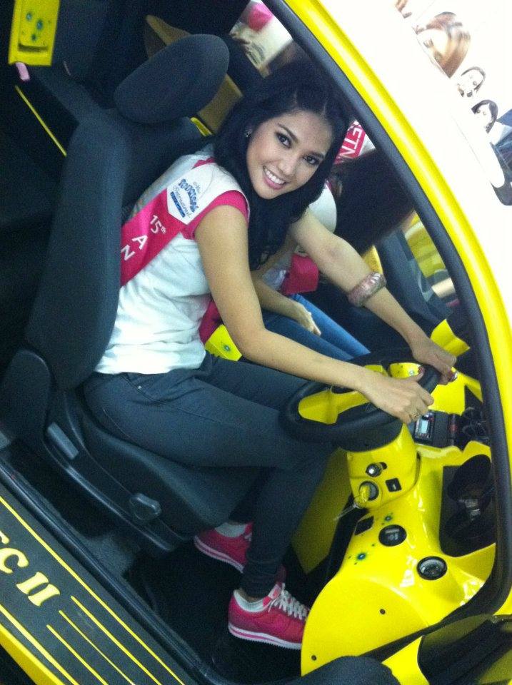 นุ้ย @ Miss Tourism International 2011