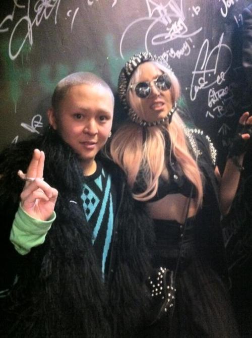 Lady Gaga ที่ Tokyo ในประเทศญี่ปุ่น 21/12/ 2011!!!