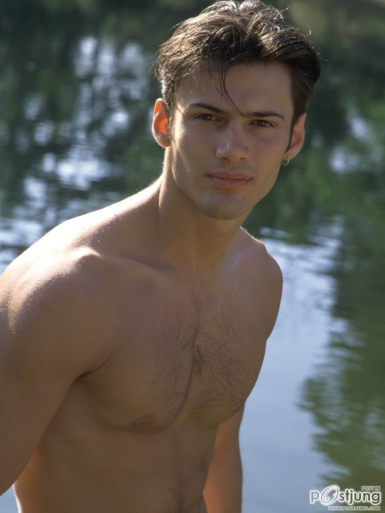 อกแน่นๆ