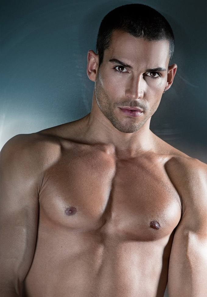 Simone by Dylan Rosser : HQ images