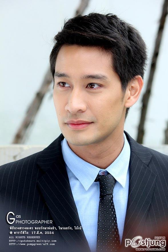 พี่ป้องๆๆๆยิ้มละลายๆ