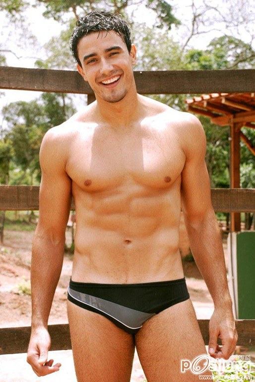 แววตากับรอยยิ้ม