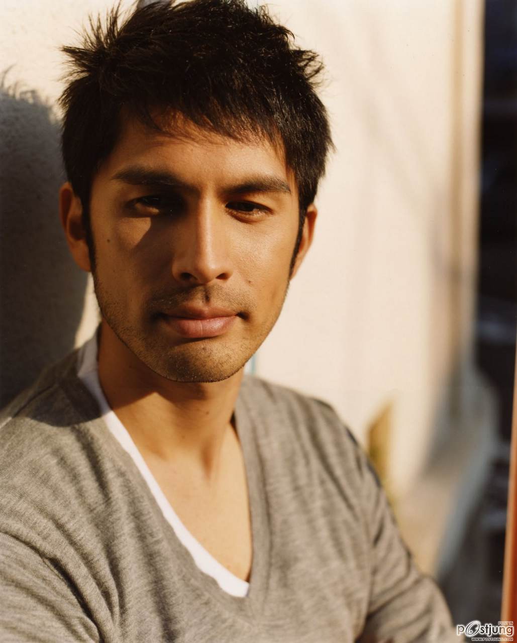 หล่อเข้อกับหล่อใส