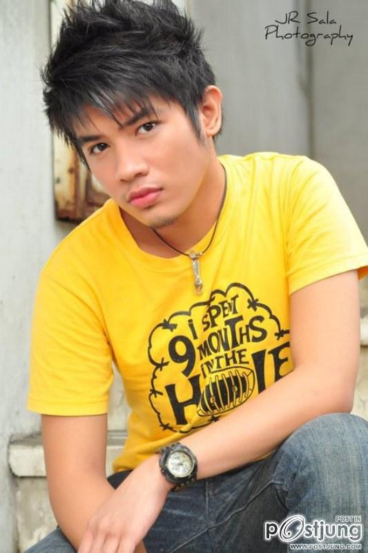 หล่อเข้อกับหล่อใส