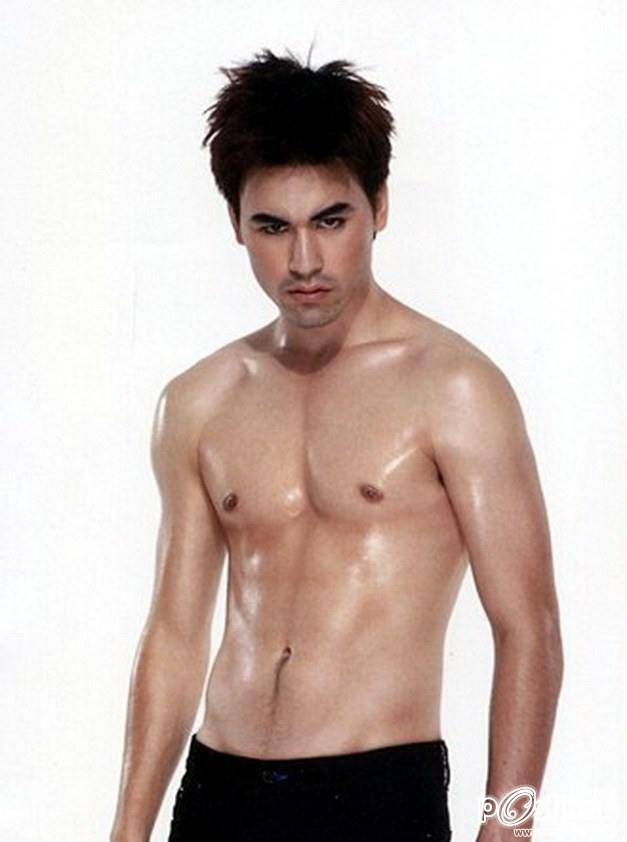 เจมส์ บีโอวายยย