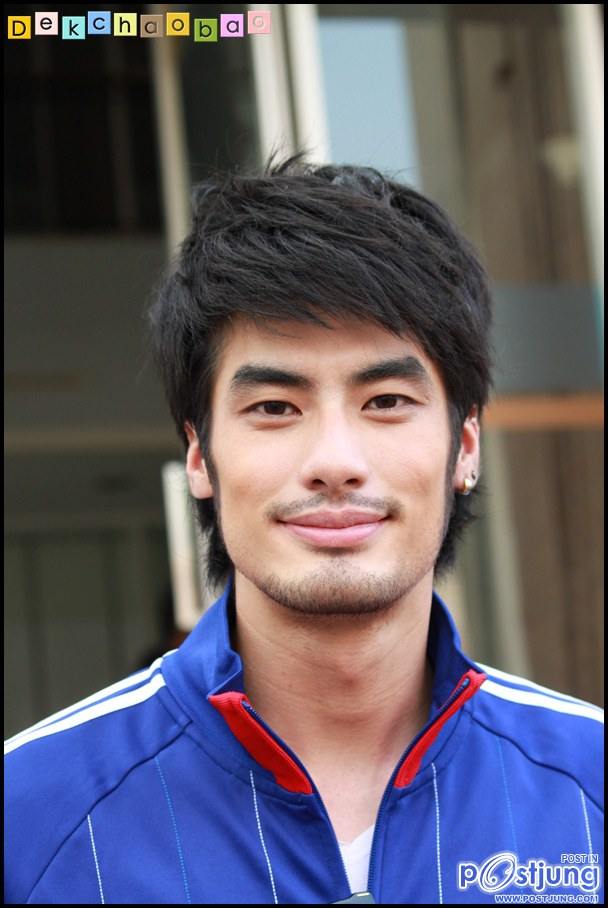 4หนุ่มสุดยอด