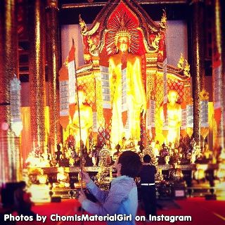 ไปทำบุญกับ ชมพู่ อารยา กันค่ะ by >>ChomIsMaterialGirl<< สวยทุกที่ ที่มีชมพู่