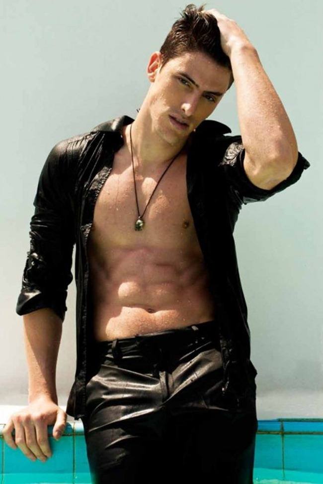 MASCULINE DOSAGE: GABRIEL BARRETO & DANILO BORGATO BY PHOTOGRAPHER DIDIO