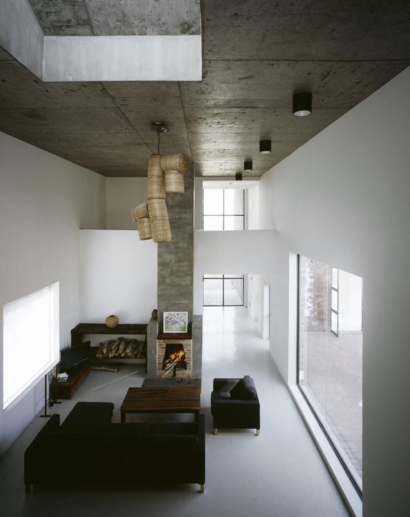 Modern Brick Home Design in China brings an innovative twist to tradition