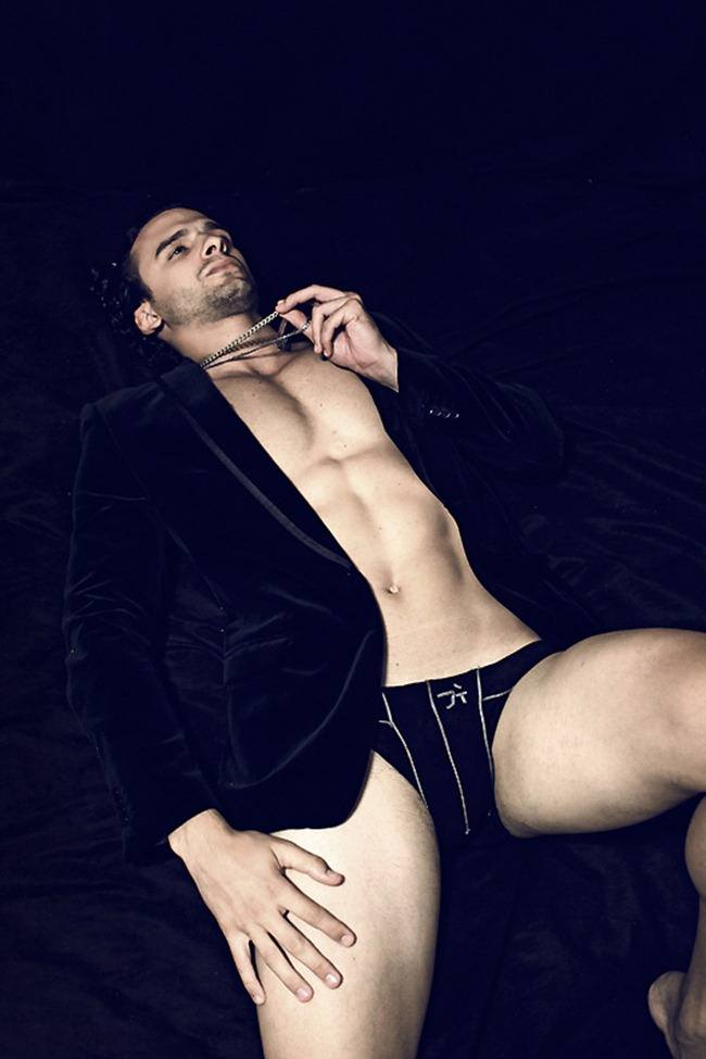 MASCULINE DOSAGE: PEDRO FERNANDES BY PHOTOGRAPHER KEMUEL VALDES