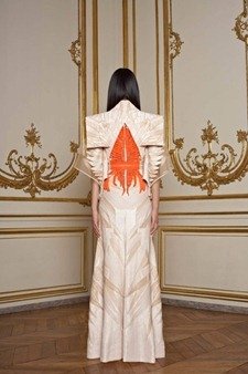 PARIS HAUTE COUTURE: GIVENCHY SPRING 2011 COUTURE