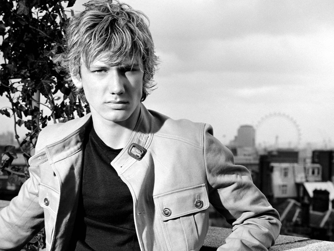 Alex Pettyfer สุดหล่อแฟนผม