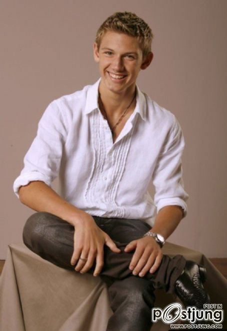 Alex Pettyfer สุดหล่อแฟนผม